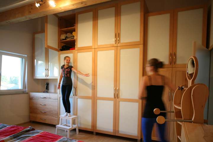 Massivholzschlafzimmer von den Möbelmachern aus Franken 2014 bis 2015