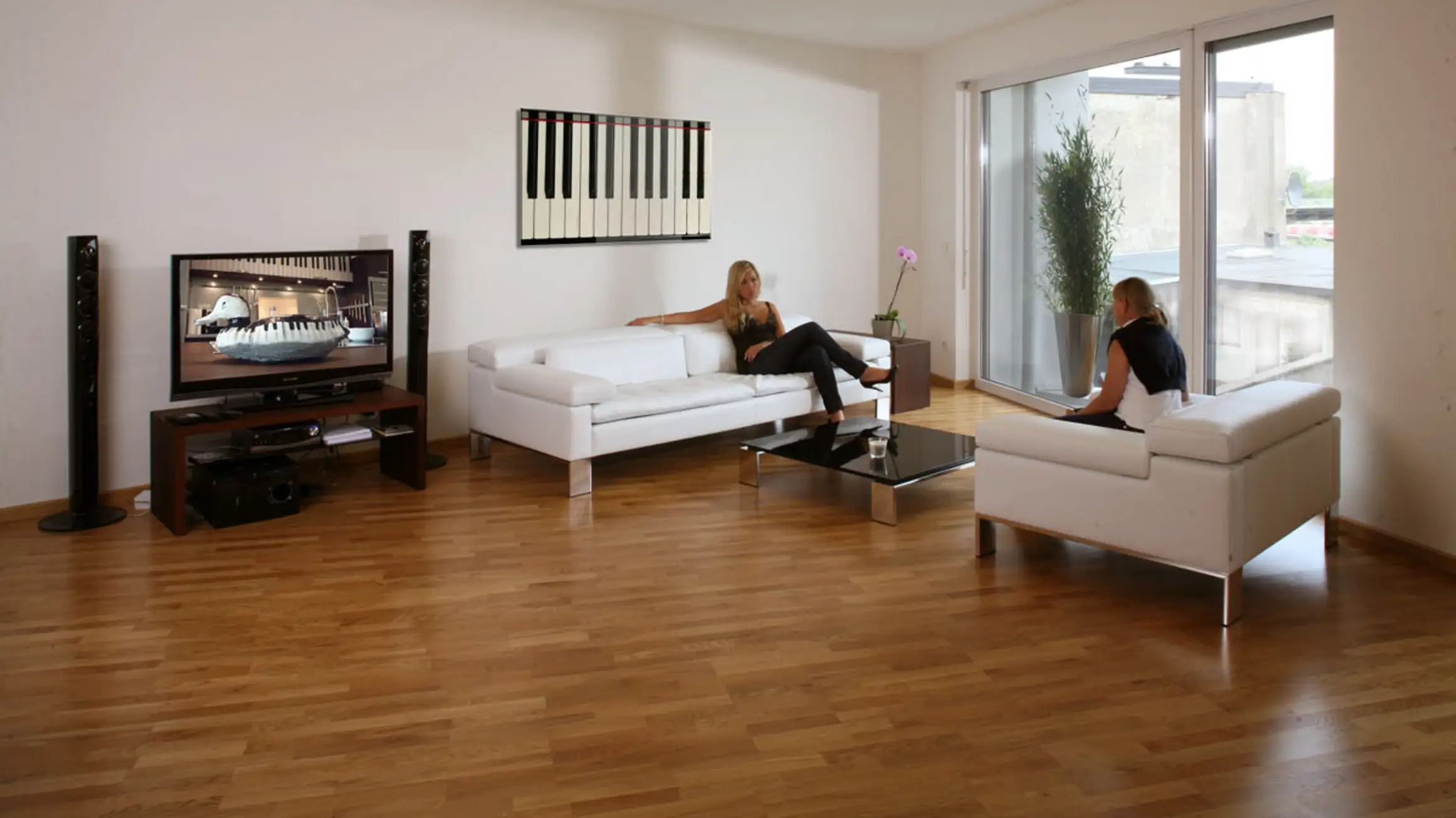 Wohnzimmer Massivholz Sofas von Jori 