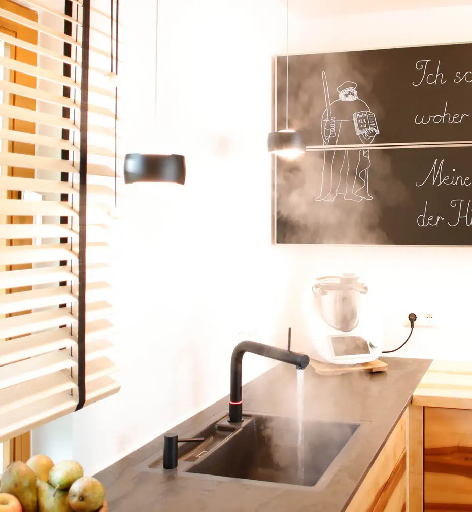 Quooker Mischbatterie mit kochendem und Sprudelwasser 