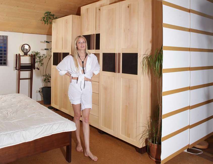 Schlafzimmer aus Buche, Eiche, Nussbaum oder Glas von den Möbelmachern