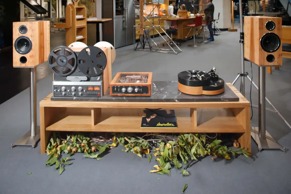 Plattenspieler Giro von AMG Plattenspieler Giro von AMG