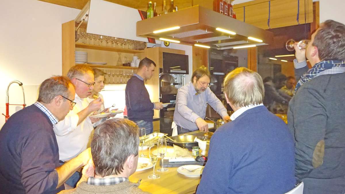 Privates Kochen mit Freunden oder Clubmitgliedern 