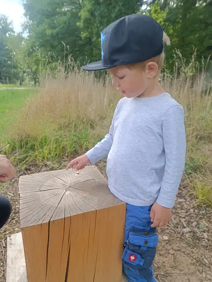 Fotos von den Jahresringzähelnden Kindern 