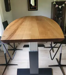 Koneferenztisch höhenverstellbar Koneferenztisch höhenverstellbar