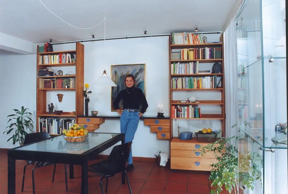 Bücherregalkombination mit Anrichte 