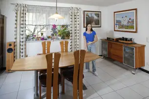 Hifi-Sideboard mit unserer Anlage Hifi-Sideboard mit unserer Anlage