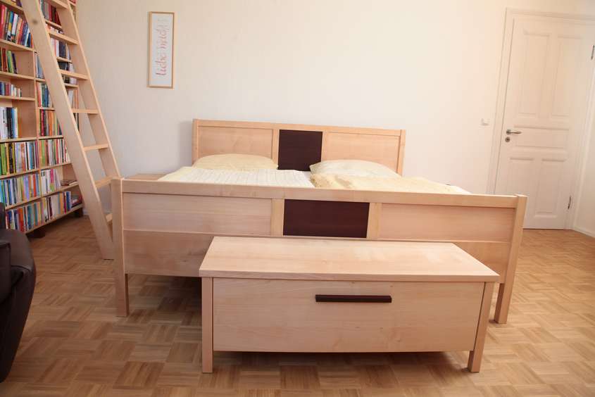 Massivholzschlafzimmer von den Möbelmachern aus Franken 2014 bis 2015