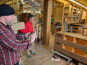 Fotografieren des Schallplattenschrankes Fotografieren des Schallplattenschrankes