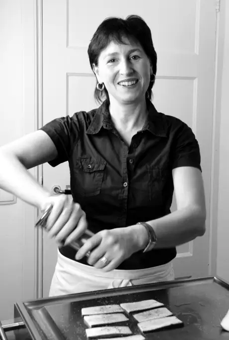 Kochbuchautroin Dr. Steinbauer-Grötsch