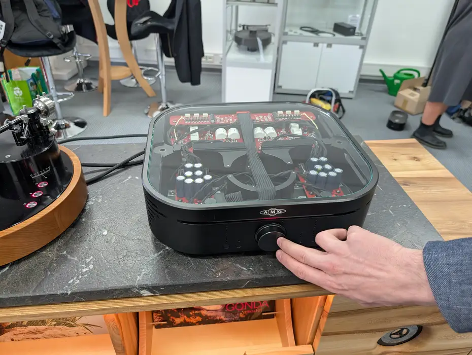 Faszinierender Vorverstärker | fascinating Pre-Amplifier VENTUS 