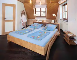 Massivholzschlafzimmer und mehr in Kersbach 