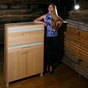Eleganter Barschrank für Berlin Eleganter Barschrank für Berlin