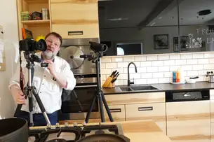 Fototermin in der Eschen-Massivholzküche Fototermin in der Eschen-Massivholzküche