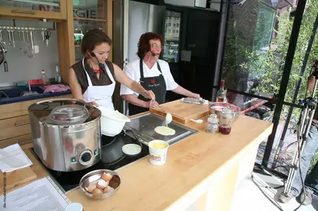 Marga Linhard und Helga Schmitt-Bussinger