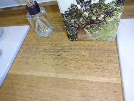 Lack funktioniert nicht am Waschtisch 