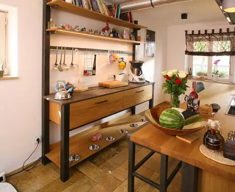 BAnk und Buffet aus Rohstahl BAnk und Buffet aus Rohstahl