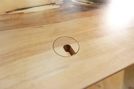 Massivholzschreibtisch höhenvestellbar Massivholzschreibtisch höhenvestellbar