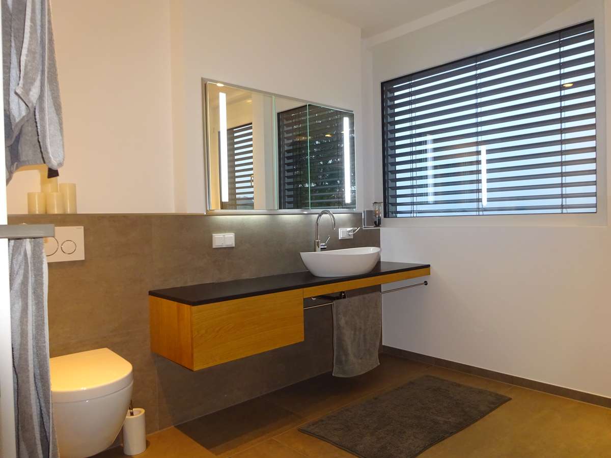 Massivholzmöbel und Massivholzküchen nachhaltig: Die Möbelmacher