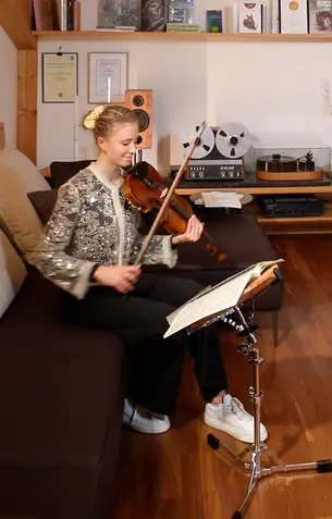 Snare Couchtisch als Notenständer  