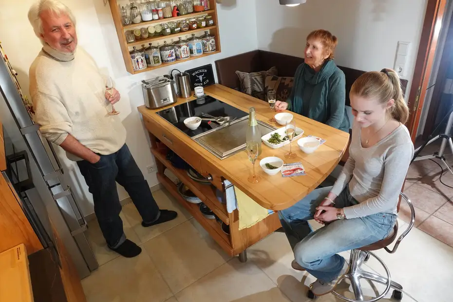 Kochinsel mit 180 cm Breite in Buche 