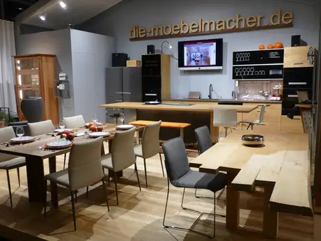 Heim und Handwerk mit den Küchenshows der Möbelmacher