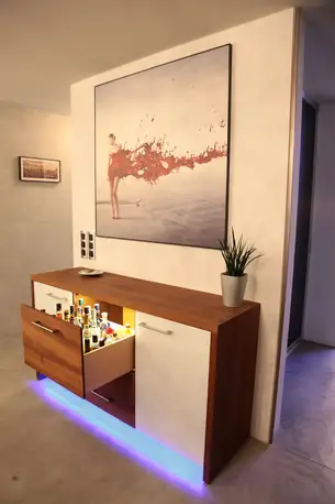 Sideboard in Thermobuche als Barschrank Sideboard in Thermobuche als Barschrank