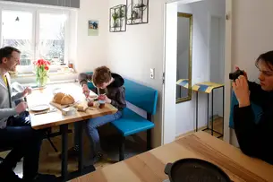 Fototermin in der Eschen-Massivholzküche Fototermin in der Eschen-Massivholzküche