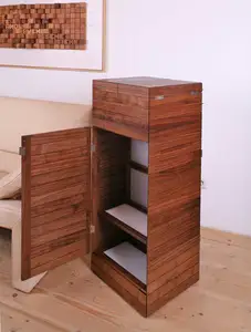 Barschrank für Wein aus Nussbaum Barschrank für Wein als MEisterstück