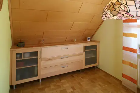Sideboard in der Dachschräge