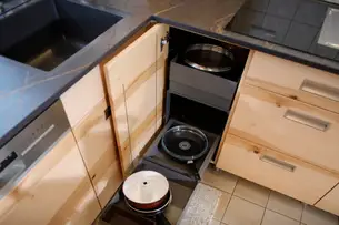 Eckschrankauszug Flybox Eckschrankauszug Flybox