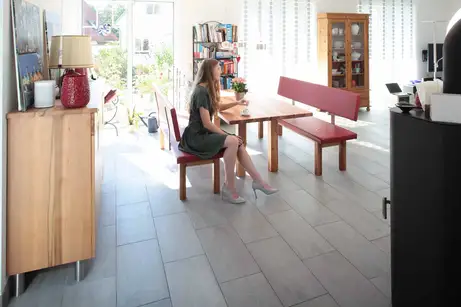 Massivholztisch in Elsbeere Massivholztisch in Elsbeere