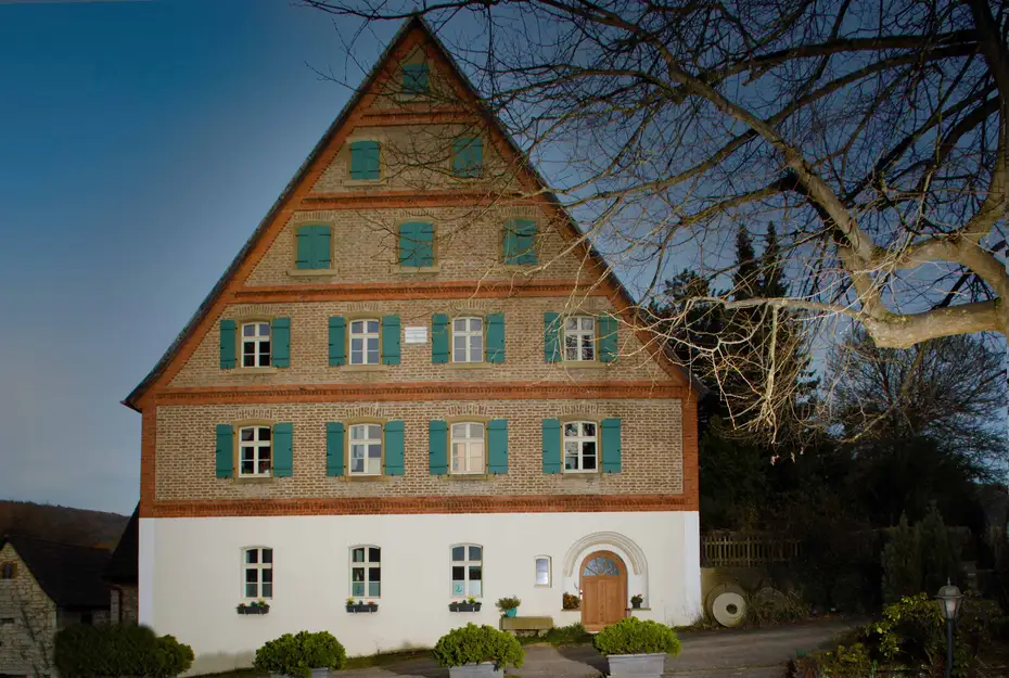 Massivholz-Haustür in massiver Eiche in Engelthal 