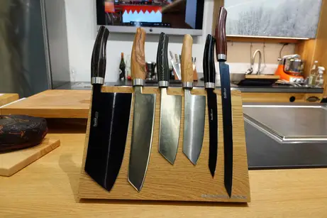 Nesmuk Messerlagerung mit Magnet Nesmuk Messerlagerung mit Magnet