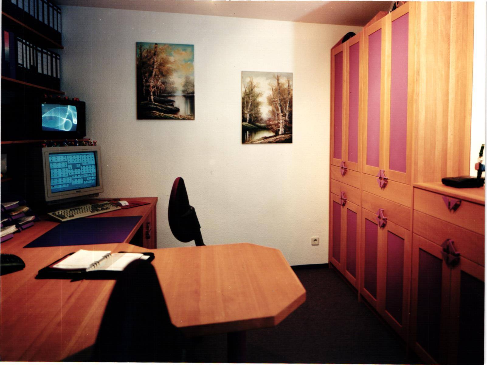 Home Office oder Büros zuhause in Massivholz: Die Möbelmacher