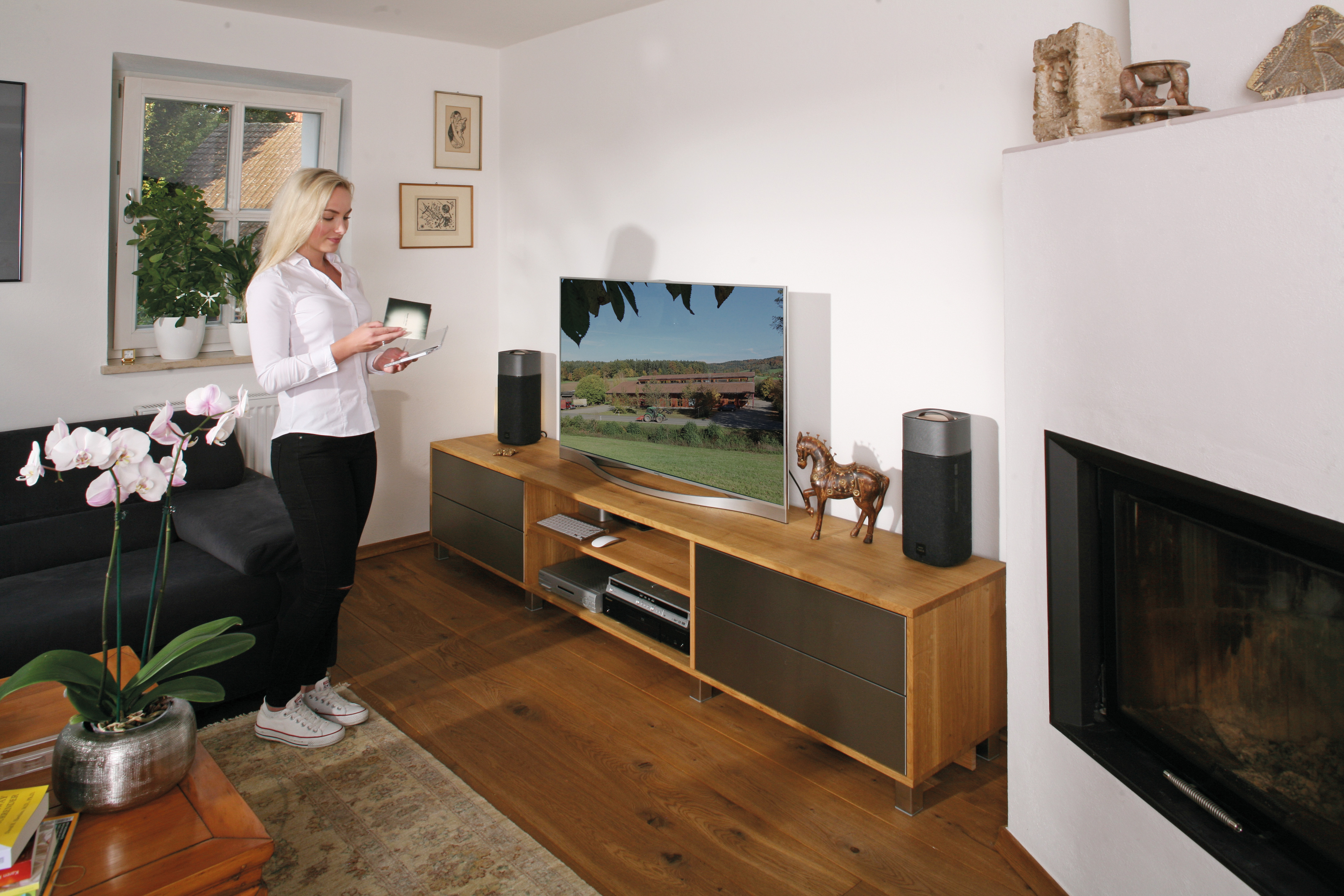 Massivholzwohnzimmer bis 2016: Die Möbelmacher